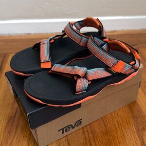 BNIB Teva Kids Hurricane XLT 2 Sandal - Orange size 13